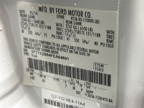 Used 2015 Ford F250 XL w/ FX4 Off-Road Package image 27