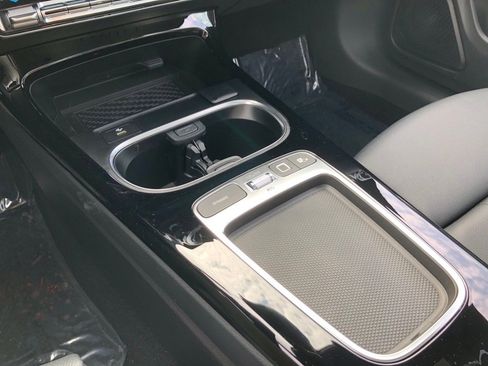 Used 2025 Mercedes-Benz CLA 250 4MATIC image 26