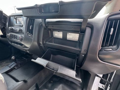 Used 2015 Chevrolet Silverado 2500 W/T w/ WT Convenience Package AWD/4WD image 27