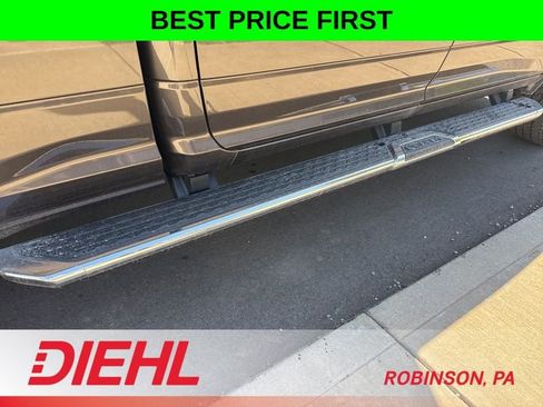 New 2026 RAM 2500 Laramie AWD/4WD image 9