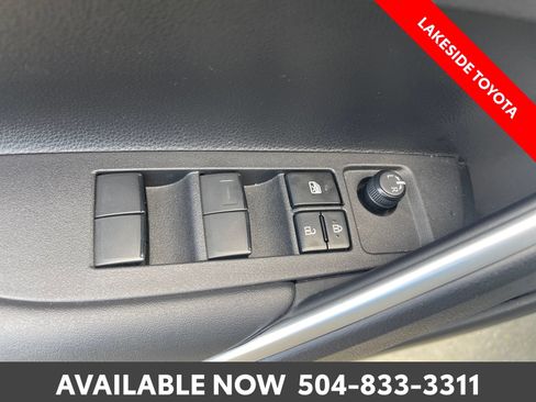 Certified 2023 Toyota Corolla Cross LE w/ Moonroof Package FWD image 25