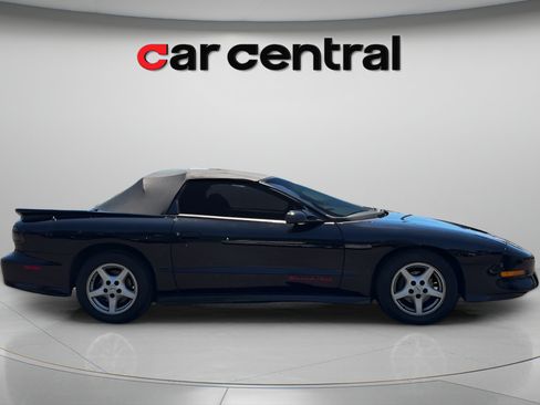 Used 1995 Pontiac Firebird Formula RWD image 6