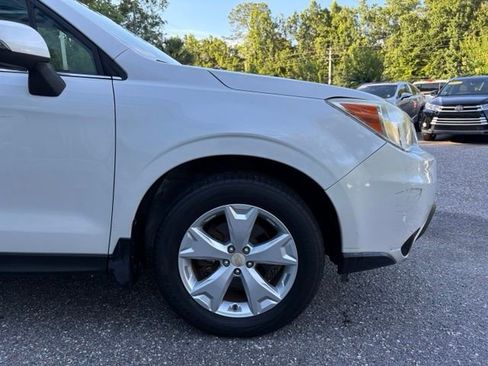 Used 2014 Subaru Forester 2.5i Touring AWD/4WD image 31