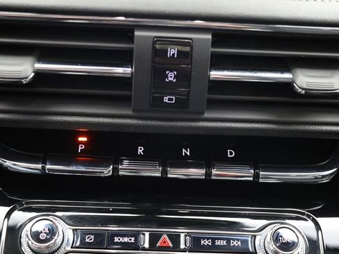 Used 2022 Lincoln Corsair AWD w/ Equipment Group 101A image 21