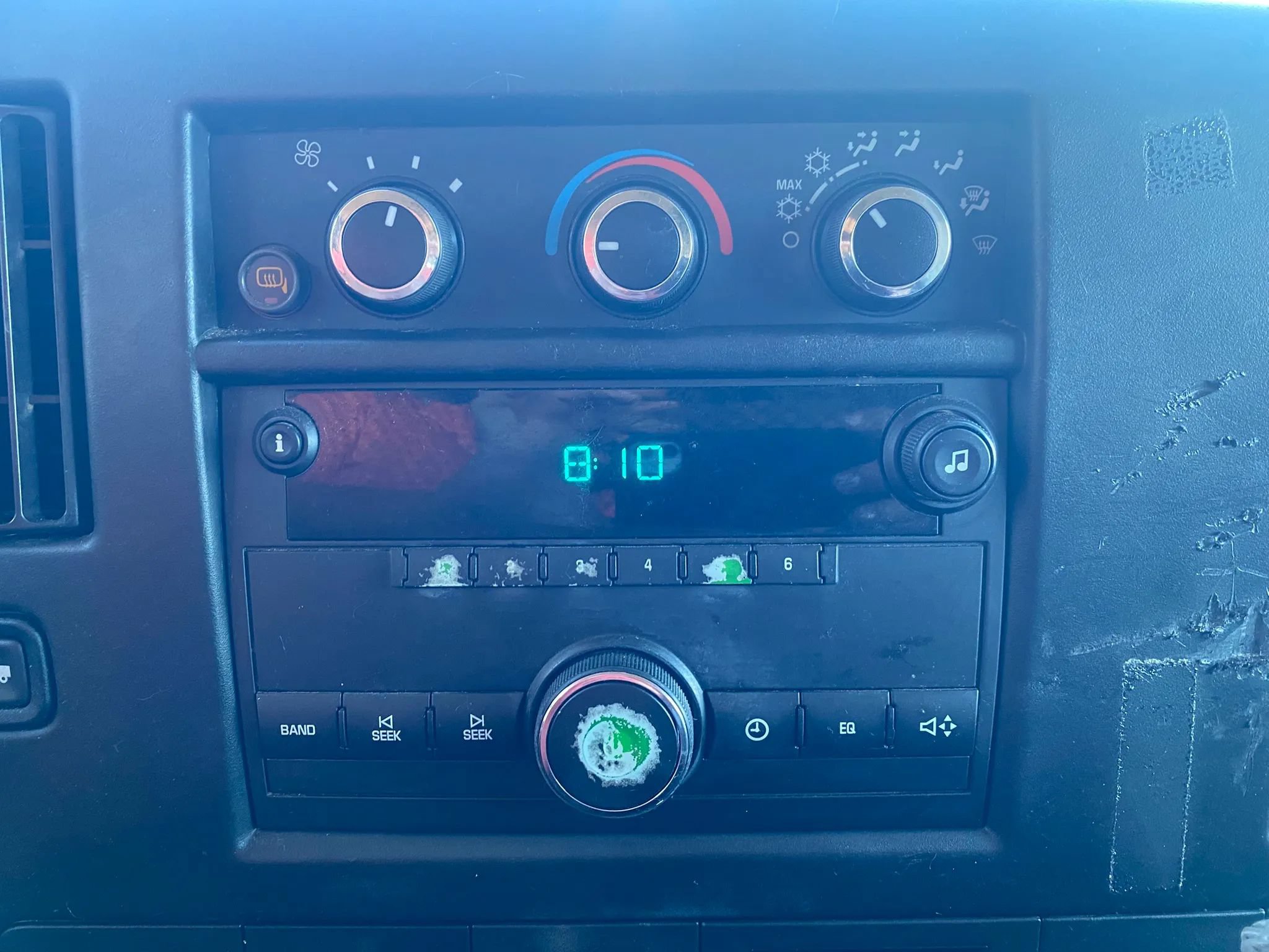 Used 2014 Chevrolet Express 1500 AWD image 13