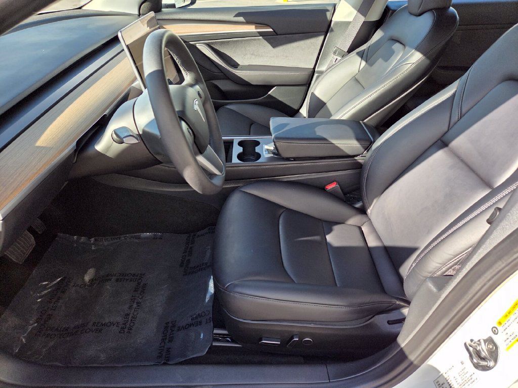 Used 2023 Tesla Model 3 Standard Range RWD image 13