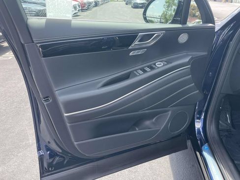 New 2026 Genesis GV80 2.5T AWD/4WD image 18