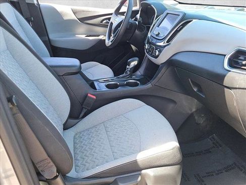 Used 2023 Chevrolet Equinox LS w/ LS Convenience Package FWD image 26