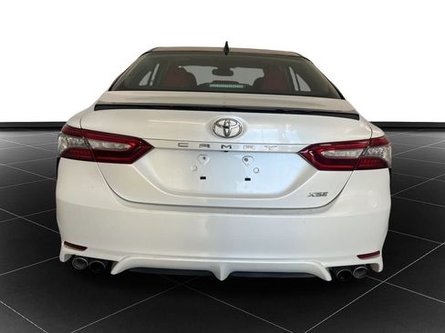 Used 2019 Toyota Camry XSE image 4