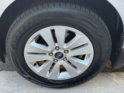 Used 2015 Subaru Outback 2.5i Premium image 56