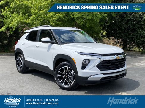 Used 2026 Chevrolet TrailBlazer LT w/ Convenience Package FWD image 1