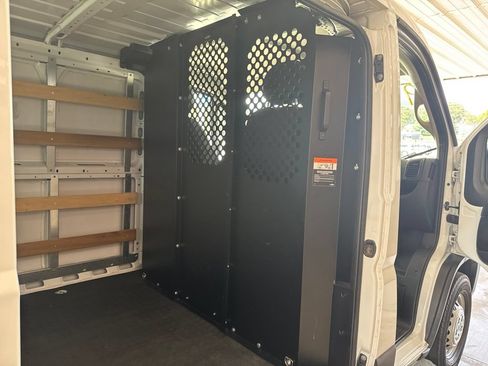 Used 2025 RAM ProMaster 2500 w/ U-Haul Equipment Group FWD image 14