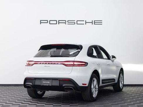 New 2026 Porsche Macan AWD/4WD image 8