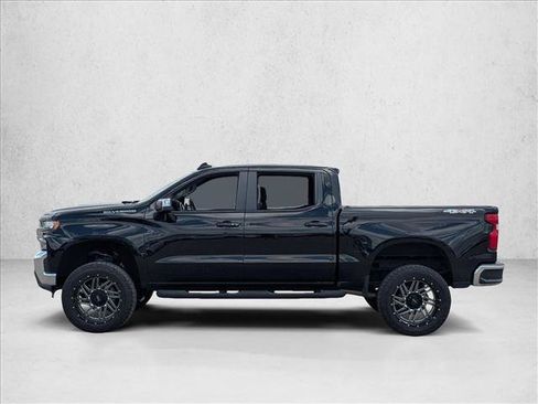 Used 2020 Chevrolet Silverado 1500 LT w/ Convenience Package AWD/4WD image 8
