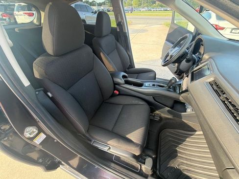 Used 2016 Honda HR-V EX image 25