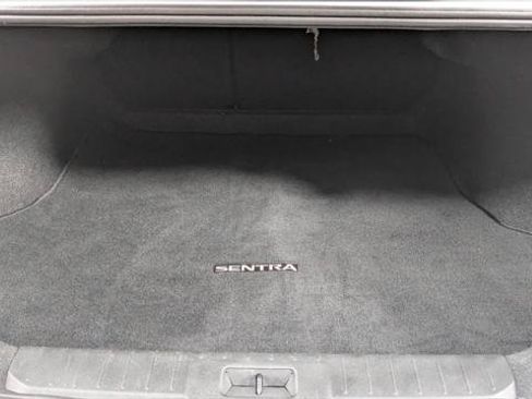 Used 2024 Nissan Sentra S FWD image 18