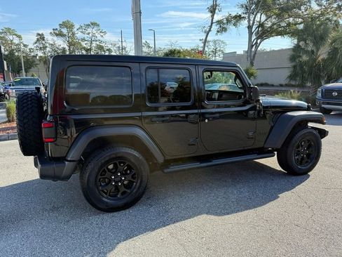 Used 2020 Jeep Wrangler Unlimited Willys image 10