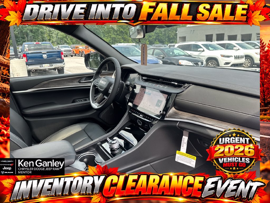 New 2026 Jeep Grand Cherokee Limited w/ Limited Altitude Package AWD/4WD image 25