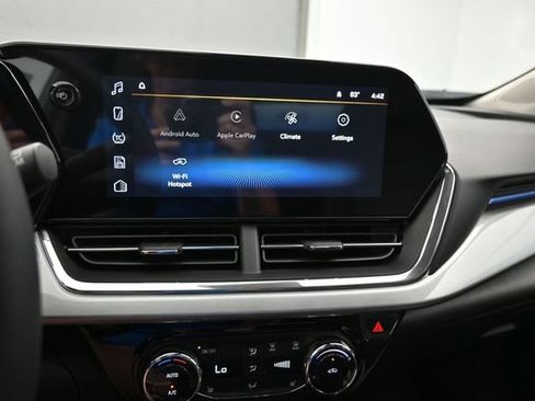 New 2026 Chevrolet Trax LT w/ Driver Confidence Package FWD image 13