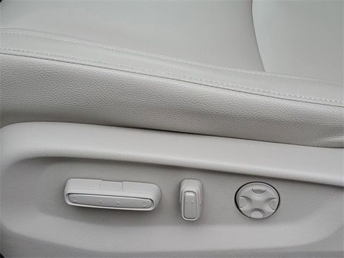 Used 2025 Honda Odyssey EX-L image 21