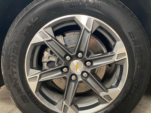 Used 2025 Chevrolet Blazer LT image 16