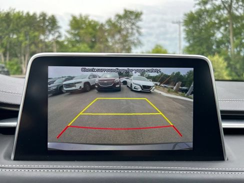 Used 2021 Genesis G70 3.3T AWD/4WD image 33