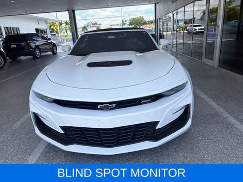 Used 2021 Chevrolet Camaro SS RWD image 2