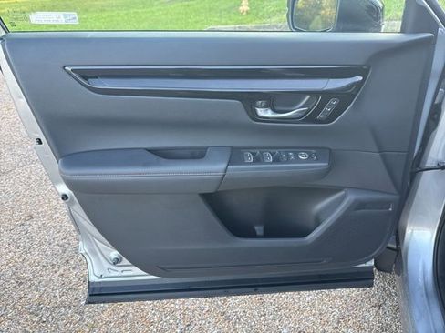 Used 2024 Honda CR-V Sport Touring image 16