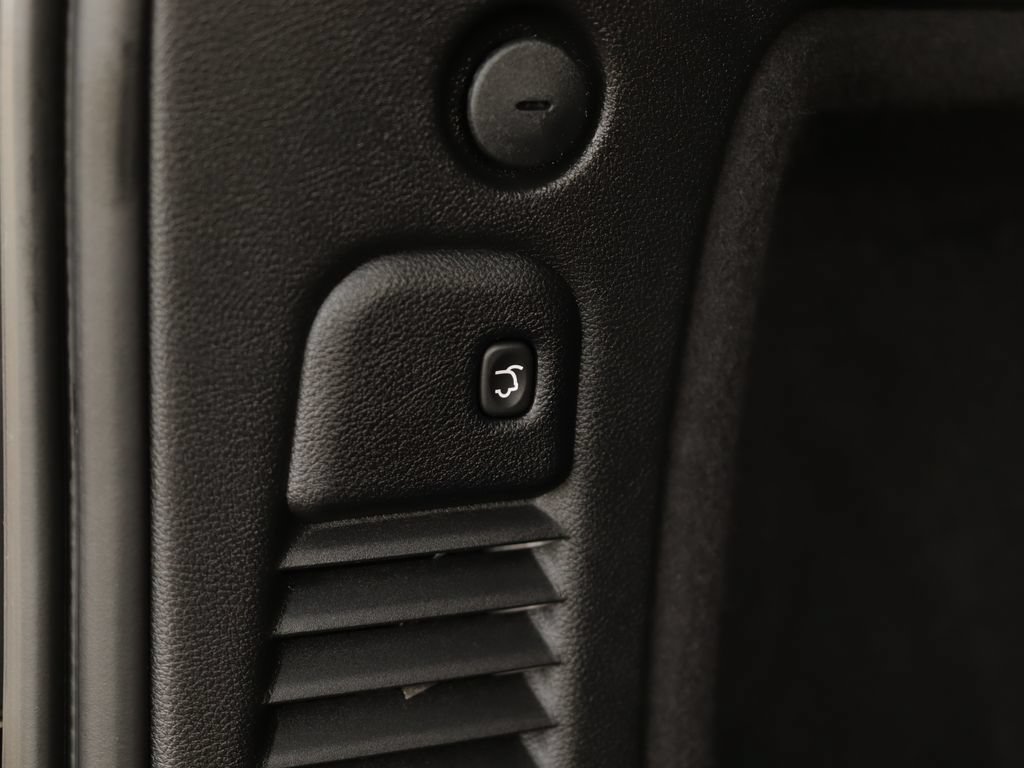 Used 2024 Dodge Durango R/T AWD/4WD image 31