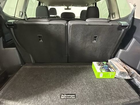 Used 2021 Volkswagen Atlas S FWD image 28