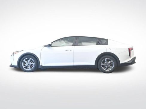 Used 2025 Kia K4 FWD image 36