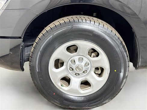 Used 2022 Nissan Titan S w/ S Utility Package image 26