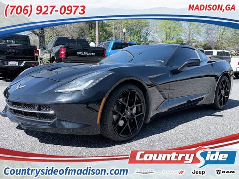 Used 2018 Chevrolet Corvette Stingray Coupe w/ 3LT Preferred Equipment Group image 1
