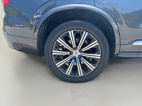 Used 2023 Volvo XC90 B6 Plus w/ Protection Package Premier AWD/4WD image 13