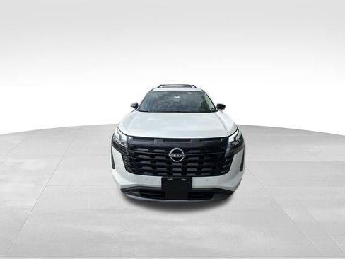 New 2026 Nissan Pathfinder Platinum AWD/4WD image 8