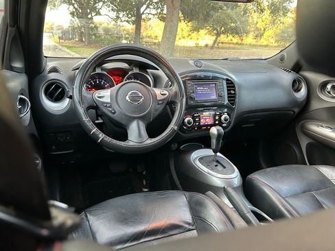 Used 2012 Nissan Juke SL w/ Chrome Pkg image 12