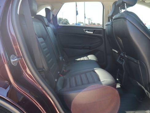 Used 2024 Ford Edge SEL w/ Convenience Package AWD/4WD image 12