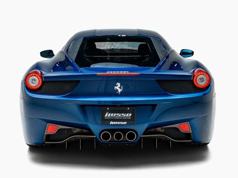 Used 2014 Ferrari 458 Italia Coupe RWD image 9