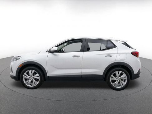 Used 2025 Buick Encore GX Preferred FWD image 4