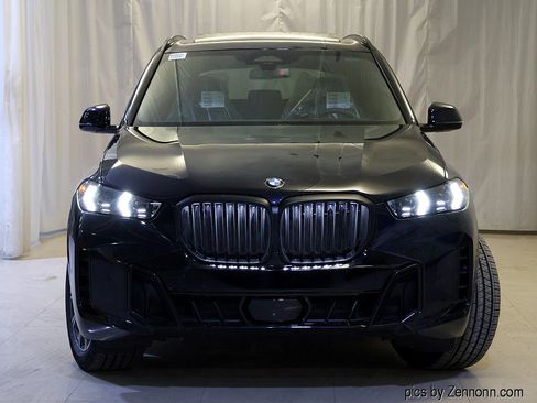 New 2026 BMW X5 xDrive40i w/ M Sport Package image 5