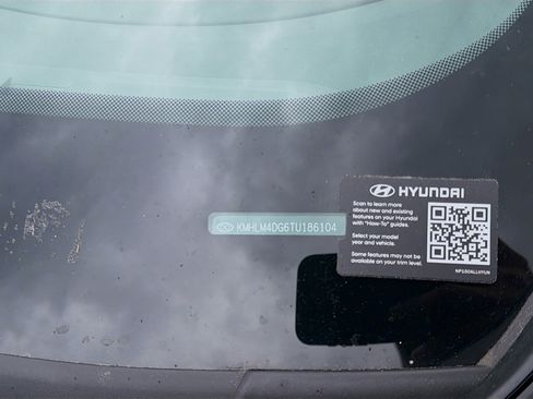 New 2026 Hyundai Elantra Sport FWD image 25