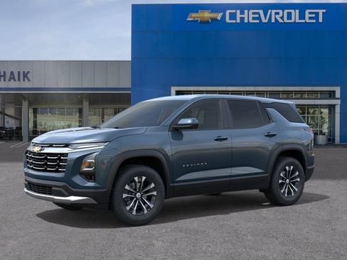 New 2027 Chevrolet Equinox LT w/ Safety and Technology Package FWD image 2