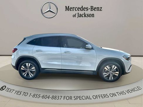 Used 2024 Mercedes-Benz GLA 250 image 9