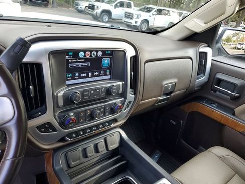 Used 2018 GMC Sierra 1500 SLT image 27