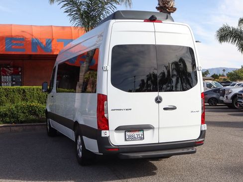 Used 2019 Mercedes-Benz Sprinter 2500 image 6