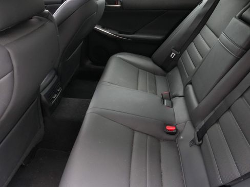Used 2019 Lexus IS 300 F Sport w/ F Sport Package RWD image 36