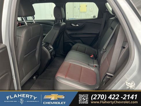 Used 2024 Chevrolet Blazer RS FWD image 10