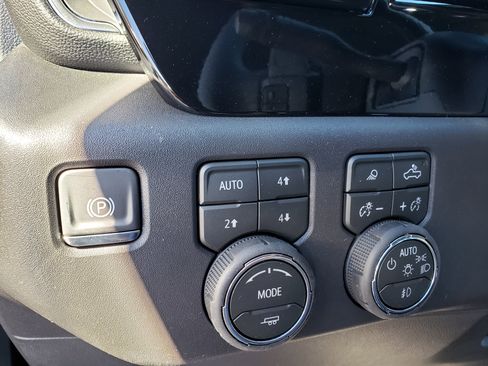 New 2026 Chevrolet Silverado 1500 LT Trail Boss w/ LT Trail Boss Premium Package image 13