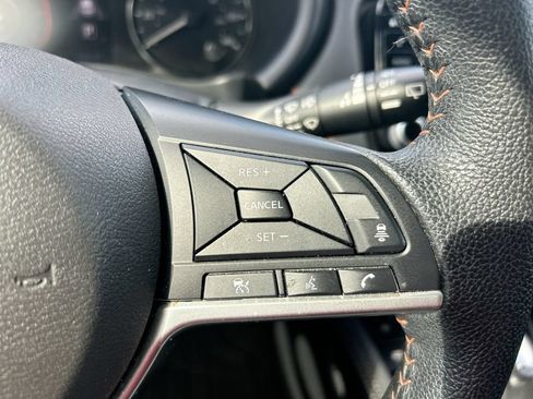 Used 2021 Nissan Kicks SR FWD image 15