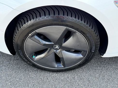 Used 2019 Tesla Model 3 Long Range AWD/4WD image 12